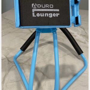Duro Lounger Universal Adjustable Neck Mount, Phone Holder With Clip Relax
